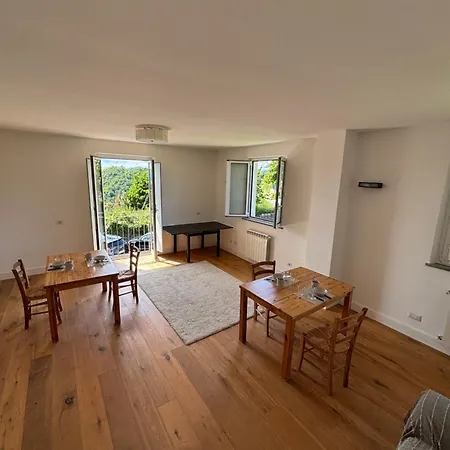 Vibes ベッド・アンド・ブレックファスト 3*